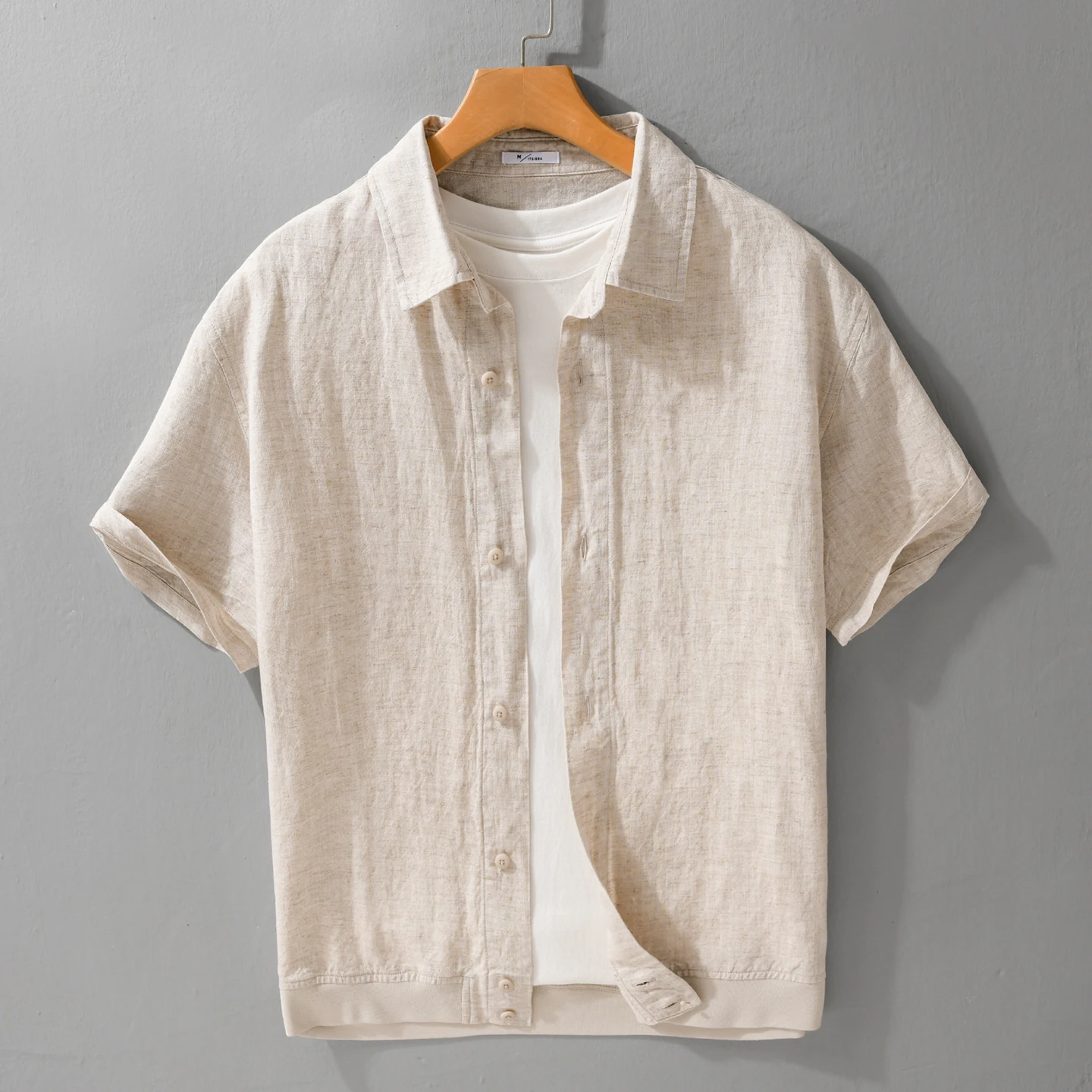 40代の夏服に何を選びたい？高級感と涼しさを両立する1本のジャケットが解き放つ