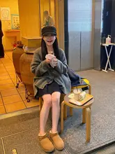 ブラックのウール製騎士帽【レトロデザイン・秋冬用・女性用】