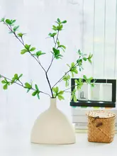フェイクグリーンのマツゾエモク装飾用フラワーアレンジメント【インテリア・置物・花瓶付き】