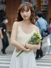 バックとフロントの両方で着用可能なアイスシルクキャミソール【夏用・フィット・ノースリーブ】