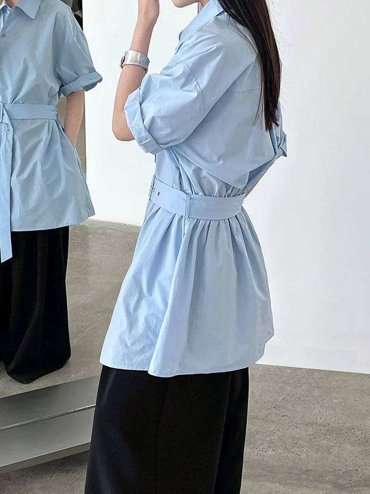 シャツにベルトを合わせるって、本当に必要なの？
