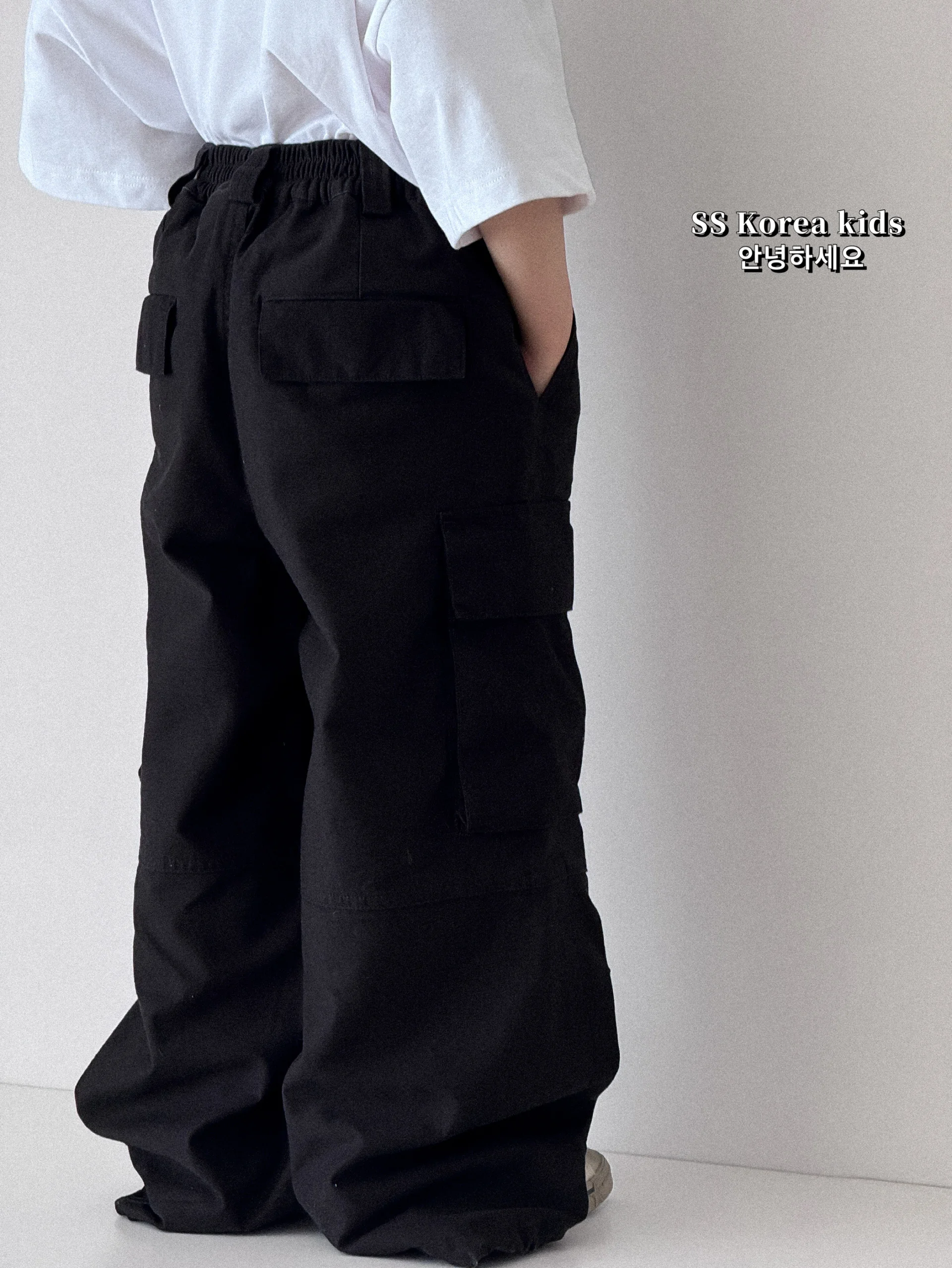 中学生男子の服に「リメイク」は必要？韓国風ストレート工装パンツが解決するリアルな悩みとは
