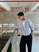 Vネック長袖シャツ【ブルー＆ホワイトストライプ・フィット・穴あけ不要】（セットアップ対応）