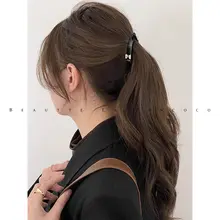 小型 黒色ポニーテールクリップ【8cm・バナナクリップ・縦型・後頭部用】