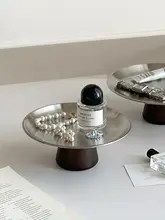 ヴィンテージスタイルの丸型テーブルハイバスケット【香水・ジュエリー用・収納ボックス】