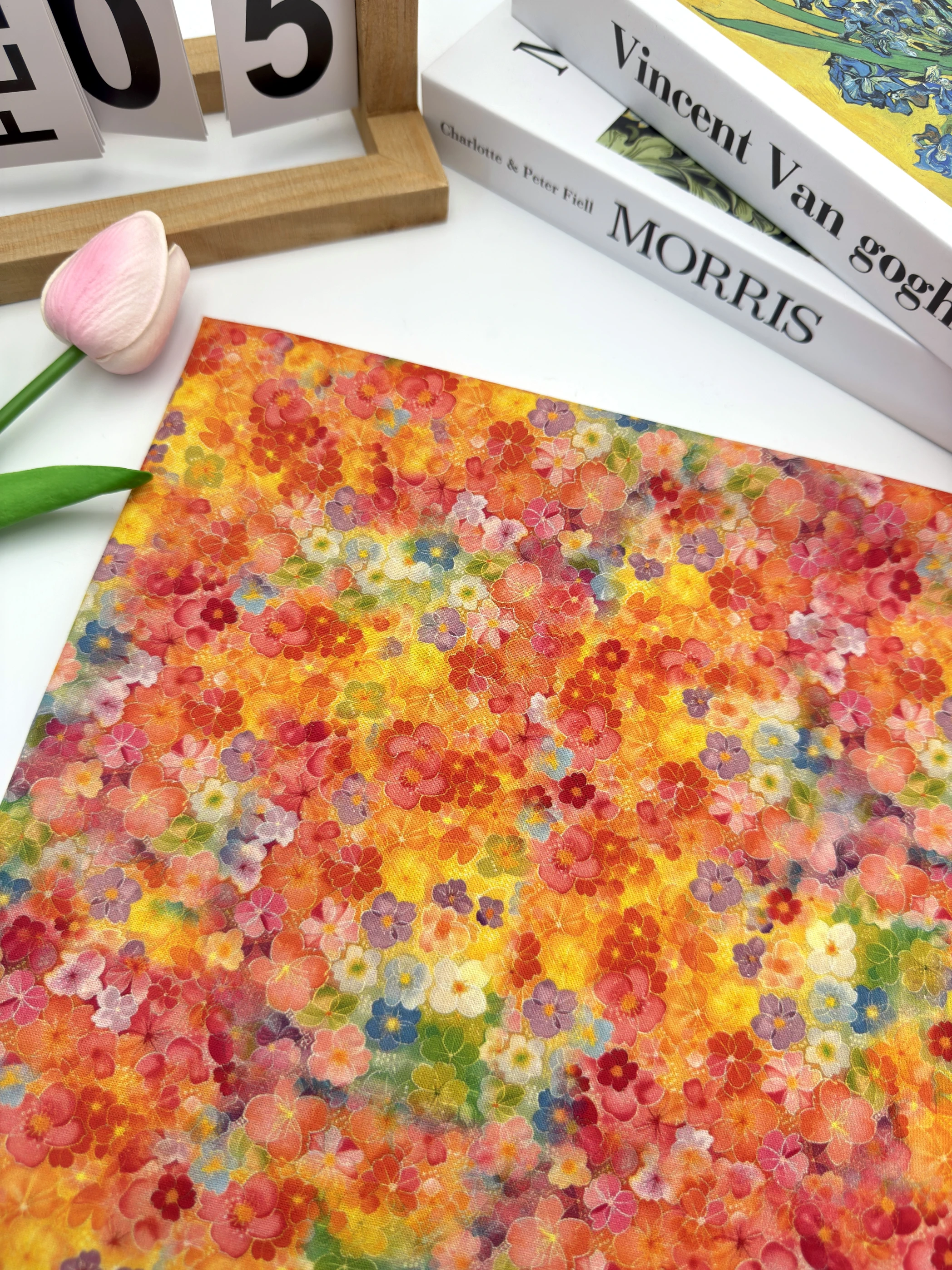 お花紙 アートは本当に必要なのか？日常に溶け込む「暖色系小花」の魅力とは