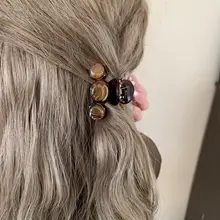 グレー調のシンプルなヘアクリップ【エレガント・ハーフアップ用・シャーククリップ】