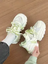 厚底デザインの軽量スニーカー【通気性・春夏用・女性用】