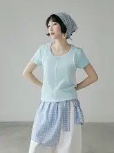 清新な文芸スタイルのブルーチェック柄バンダナ【トライアングルデザイン・オールインワン】