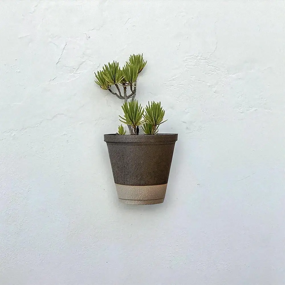 アンティーク風の花鉢を選ぶべき理由は？その美しさが生活に与える「静けさの贈り物」