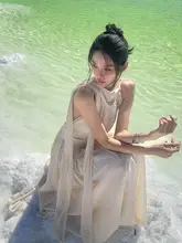 フレンチスタイルのシフォンロングドレス【夏用・バックオープン・ハイウエスト・スリットデザイン】