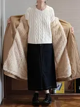 ダブルボタンのラムウールカラー付き中長丈パーカーコート【厚手・オリジナルデザイン】