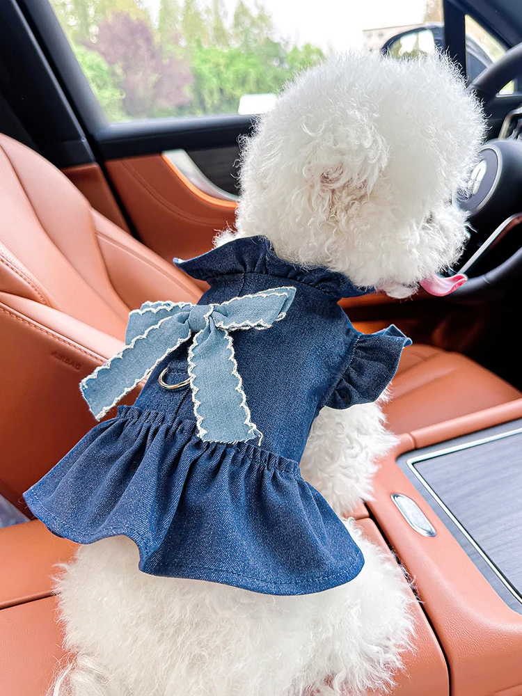 トイプードル用ドッグワンピース：かわいいデザインと耐用性を備えた夏の着用ガイド