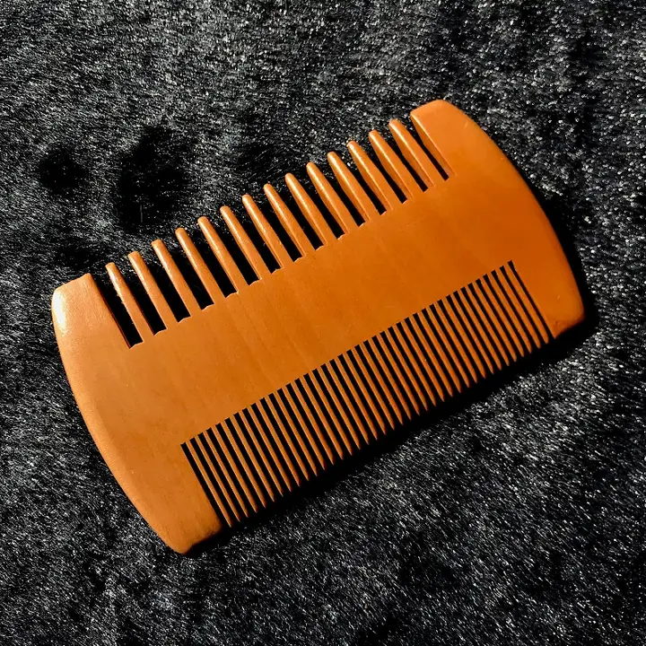 携帯用桃の木製幅広櫛【ビアードケア・頭皮の清潔に最適】