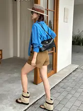 高級感ある女性用ショルダーバッグ【オフィスや普段使いに最適・斜め掛け可能】
