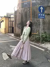 フレンチスタイル ピンクのフレアスカート【大ぶりデザイン・Aライン】