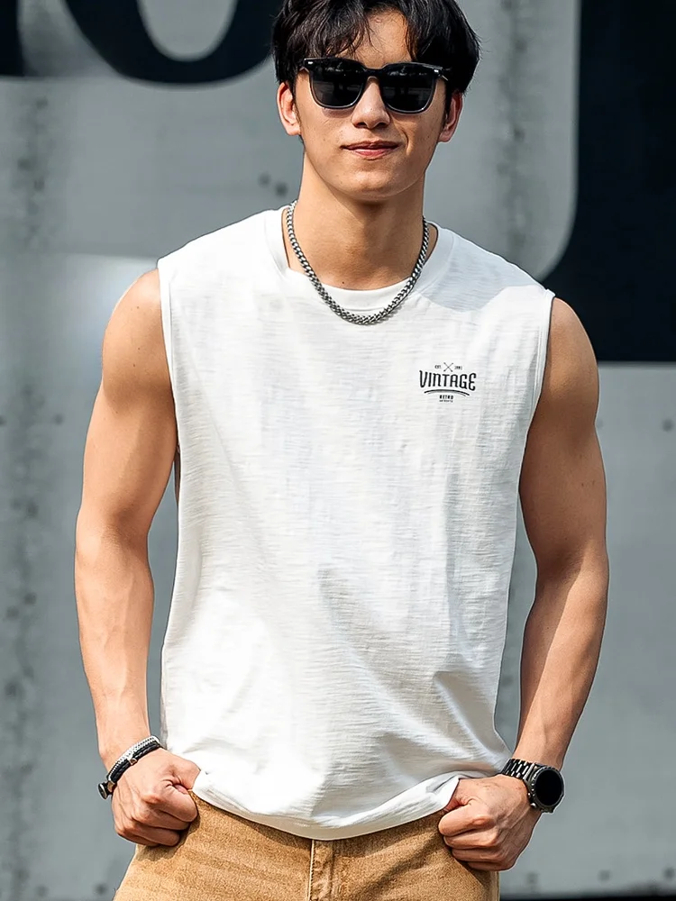 シャツ トレーナー とは？P-56の竹節コットンノースリーブTシャツが解決する日常の着心地課題
