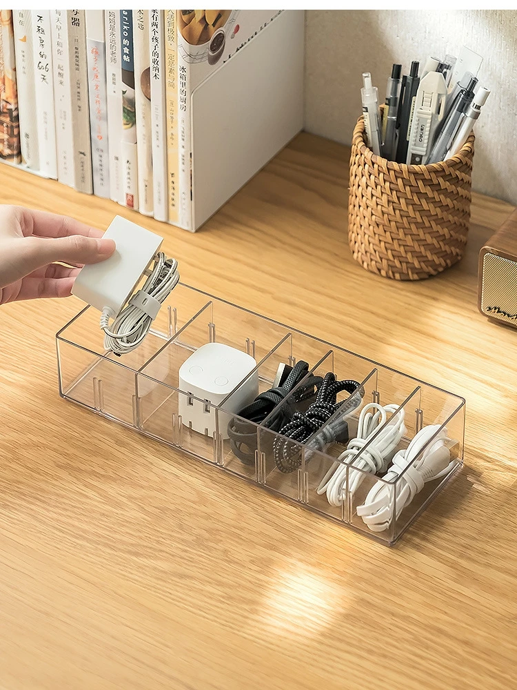 デスク用充電ケーブル収納ボックス：スマートフォン充電器用の整理整頓に最適な収納解決策