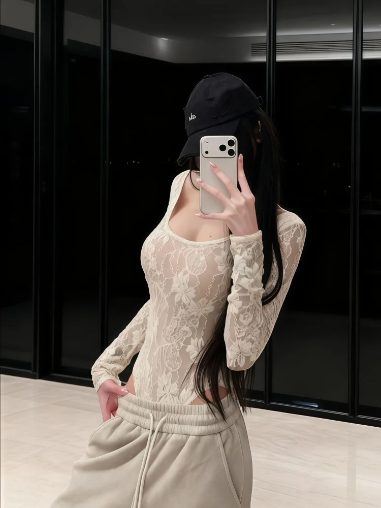 レース服を選ぶときに迷うのは、本当に「どんなタイプのレース服」なのか？