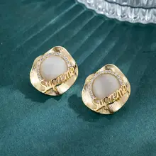 猫眼石のピアス【純銀製・シンプルデザイン・高級感】