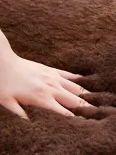 短毛ウールラグ【リビングと寝室適用・極上の柔らかさ・マルチユース】