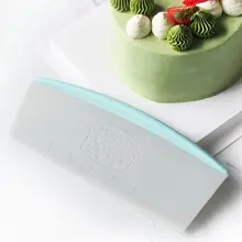 9インチ多機能ケーキカッター【目盛り付き・ピザ用・滑り止めハンドル・ベーキング用】