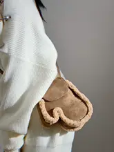 極上の柔らかさ！ミニショルダーバッグ【ふわふわ手袋付き・秋冬用・斜めがけ】