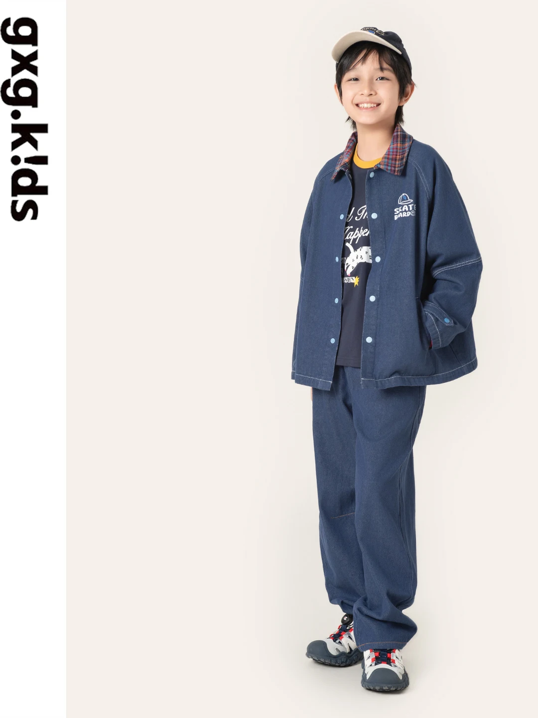 春のデザイン！子供用デニムジャケット【プリント・小さめ襟】の着こなしと選定ガイド