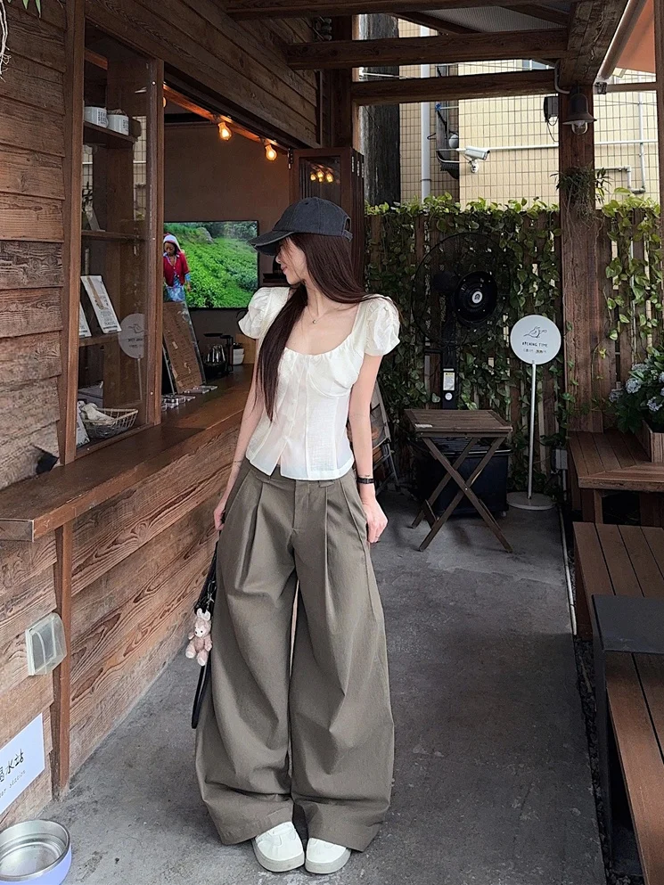 2026春服レディースで着痩せコーデを実現するには？レトロウエストシャツとワイドパンツの組み合わせがベスト！