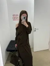 SMOL 2色のオフショルダーニットセット【秋用・ルーズフィット・スカート付き】