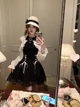 黒の肩出しワンピース【清楚系・秋冬用・デザイン性】