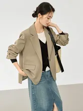 フレンチスタイルの高級感あるシルエットジャケット【レディース・カジュアル・小柄用】