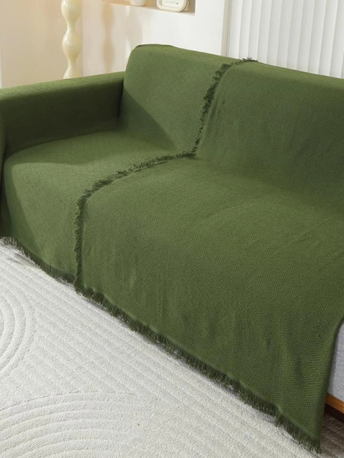 一人暮らしの小さな部屋でアウトドアインテリアを実現するには？