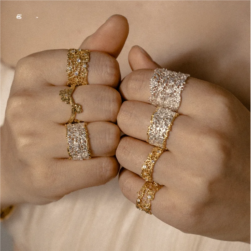 レースデザインの925銀製リング【18K金メッキ・オープン調節可能・ヴィンテージスタイル】