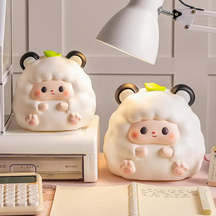 かわいい十二支のひつじ貯金箱【ポリ塩化ビニル製・児童用・投入口付き】