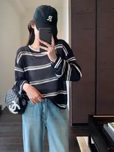 春夏用 ストライプ柄のフィット日焼け防止カーディガン【透け感のあるニット】