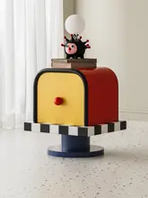 クリーム色の手紙ボックス風ナイトテーブル【おしゃれなデザイン・リビング・寝室用】