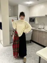 高級感ある厚手タートルネックニットトップス【秋冬用・ゆったりフィット・女性用】