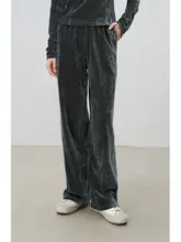 極上の柔らかさの雪ニット厚手パーカーとストレートカジュアルパンツ【女性用・冬用】（セットアップ対応）