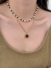 二重レイ ヤーの真珠母貝とタイガーアイストーンのビーズペンダントネックレス【女性用・デコルテ用・セーターに最適】（セットアップ対応）