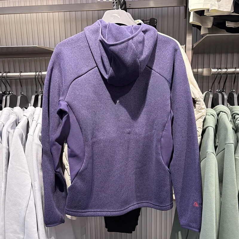 ストリートファッションの冬に必要なアイテムはこれ？厚手フリースジャケットの完全ガイド