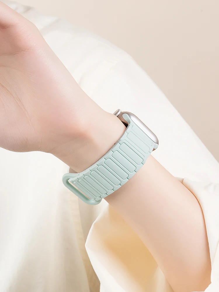 watch fit 2 はiWatch対応のシリコンバンドとしての実用性をどう評価するか