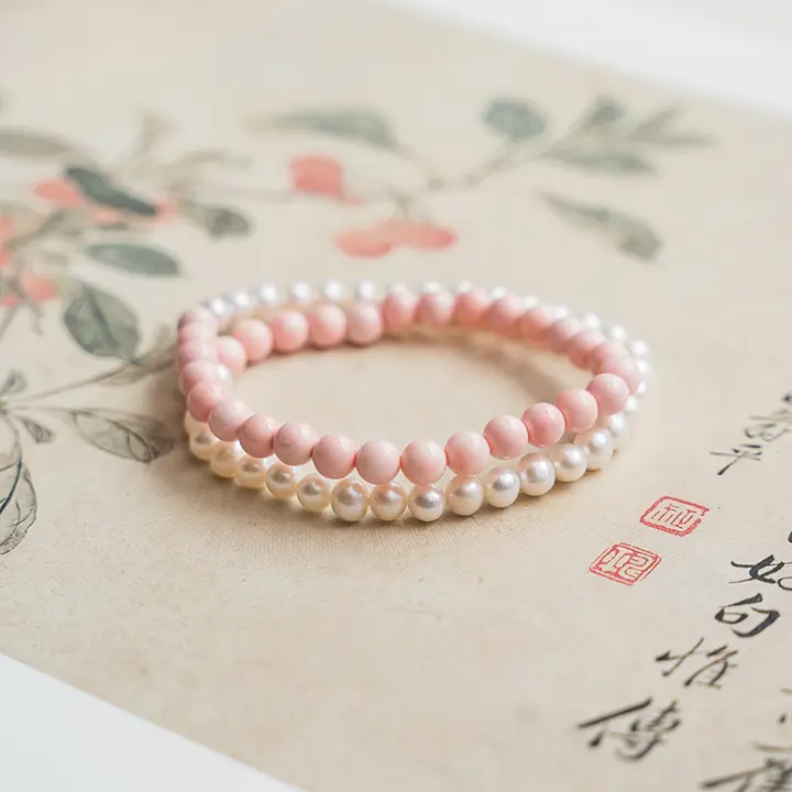 女王貝パールダブルラップブレスレット【ピンククリスタル・重ね付け可能】