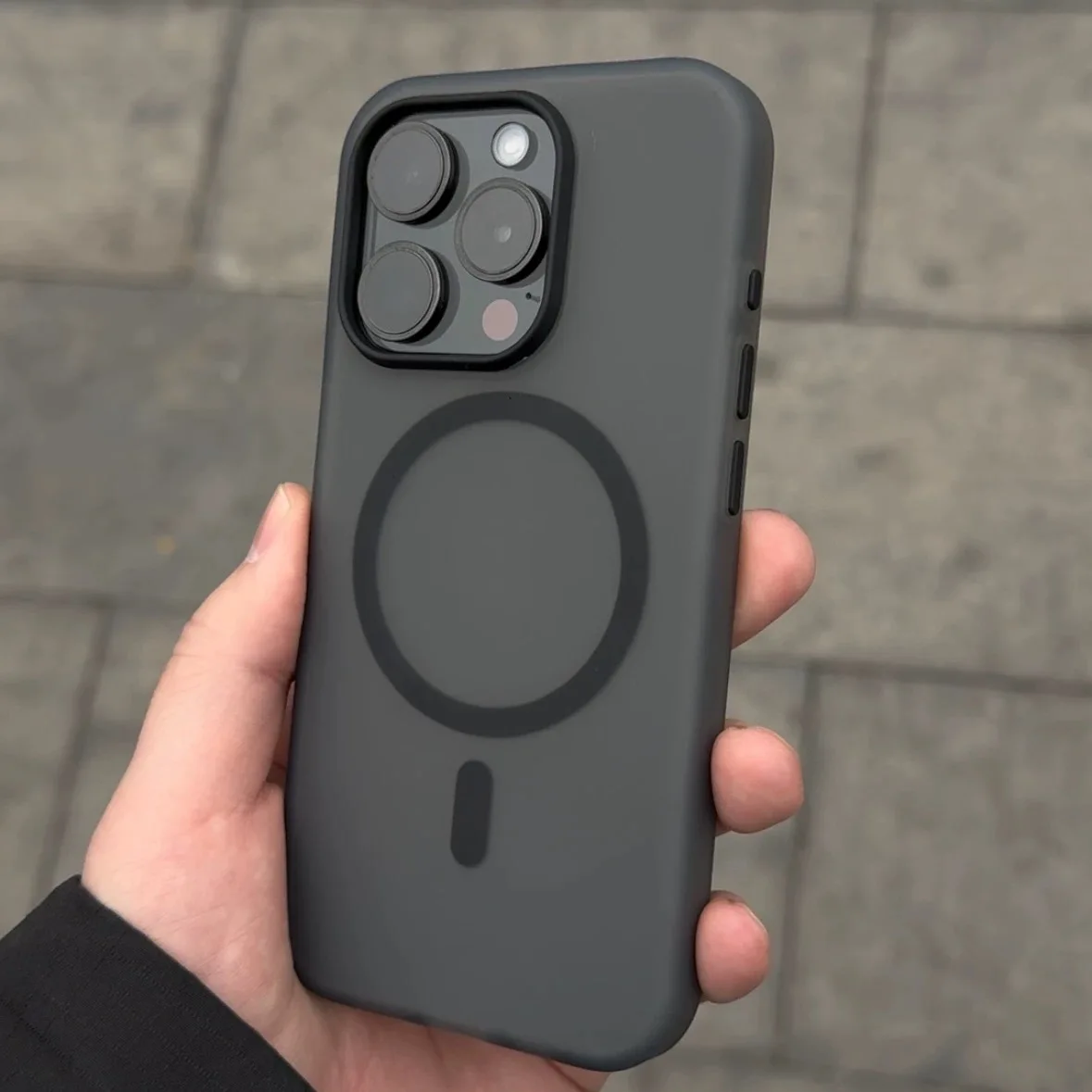マグネット対応スマホケース：OPPO Reno12・Find X8s対応の磁気吸着保護壳の実用性解析