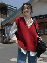 レトロVネックノースリーブニットベスト【秋冬用・重ね着スタイル・白色】（セットアップ対応）