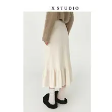ニット素材のロングスカート【秋冬用・大きいサイズ・ベージュ・ゆったりしたシルエット】（セットアップ対応）