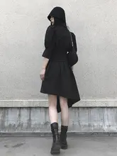 ウエスト絞りが美しい暗黒色のフレアワンピース【初恋スタイル・シャツデザイン】