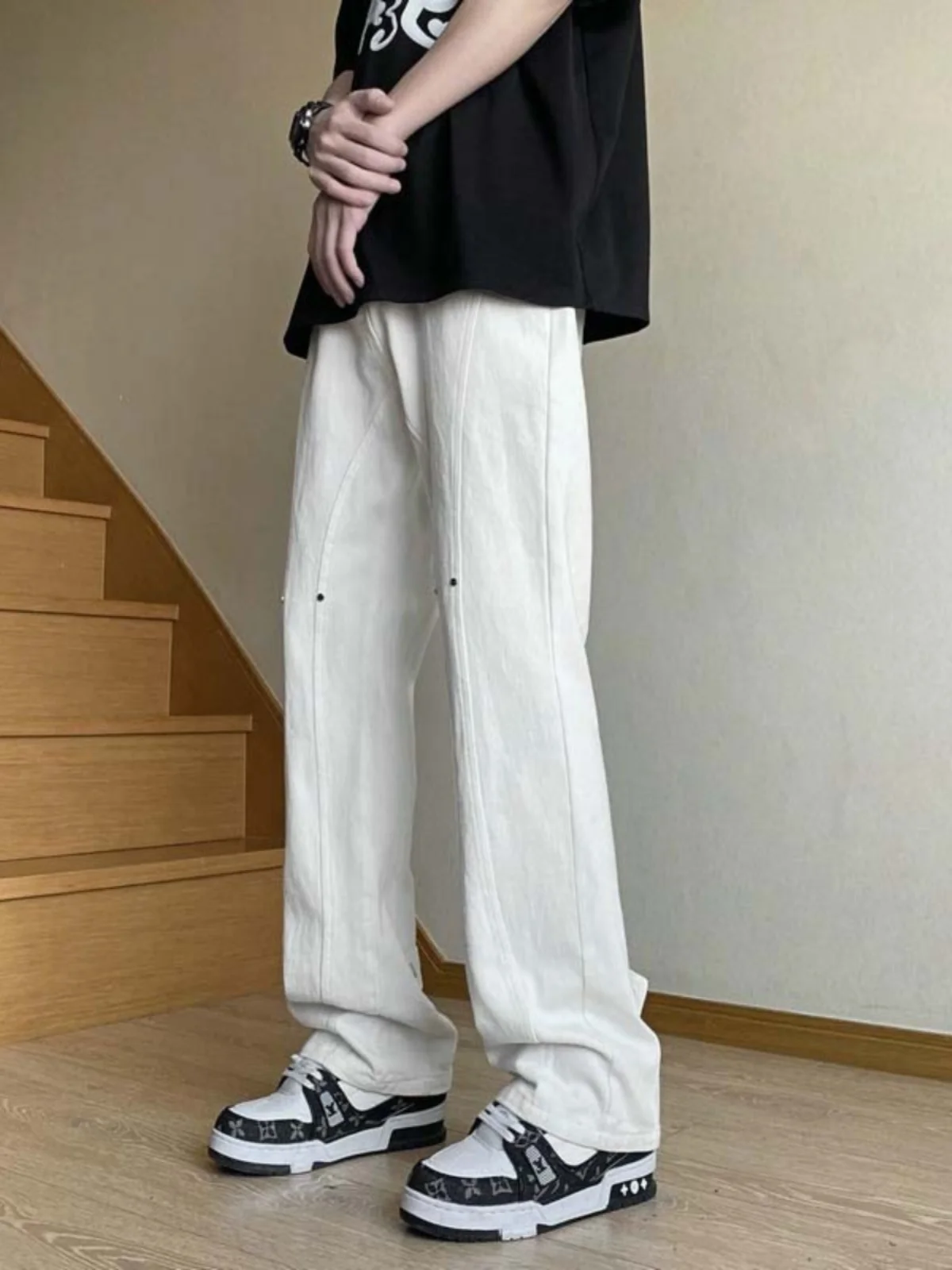 デニムハーフパンツをどう選ぶ？リアルな使い方と、今こそ注目すべき「スリムフィット・ワイドストレート」の魅力
