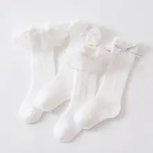 白色レースのフリル付きベビーソックス【夏用・中筒・女の子用】