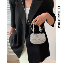 高級感あるミニショルダーバッグ【チェーンデザイン・可愛らしいサドルバッグ】